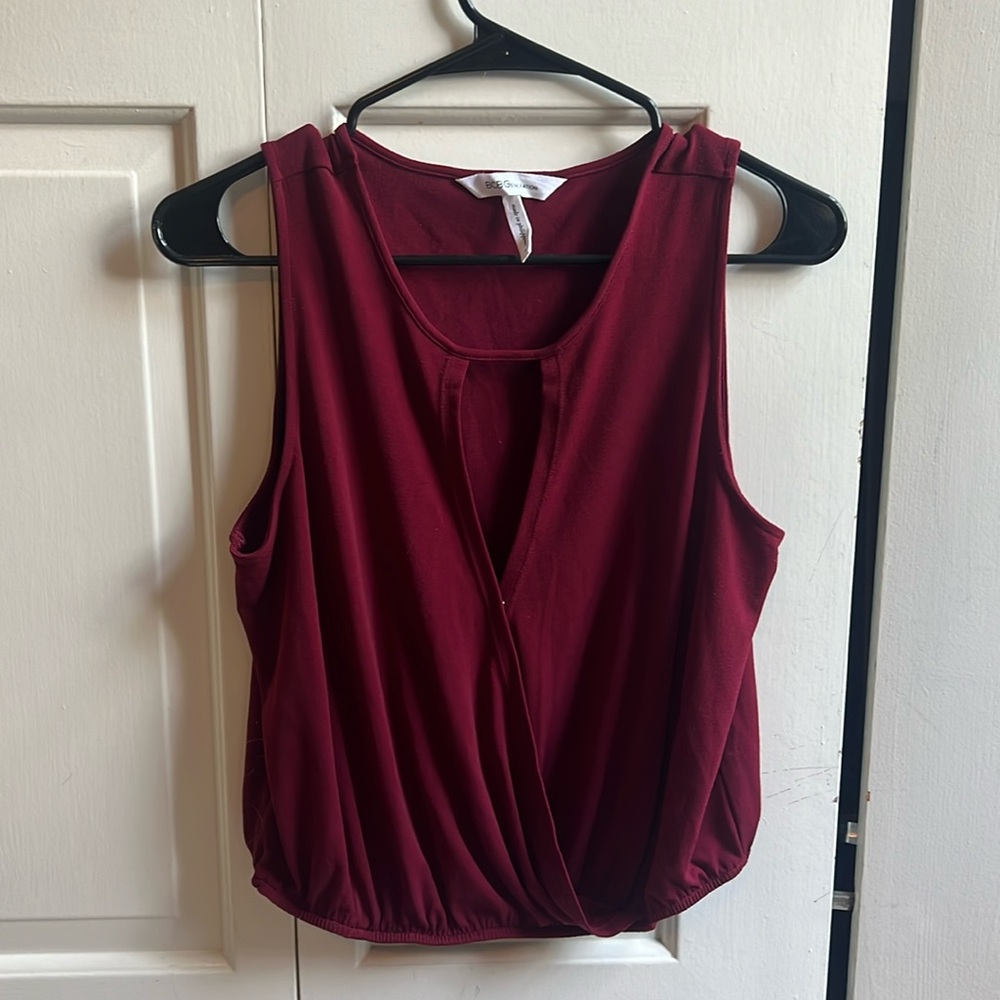 Adorable BCBG maroon going out top